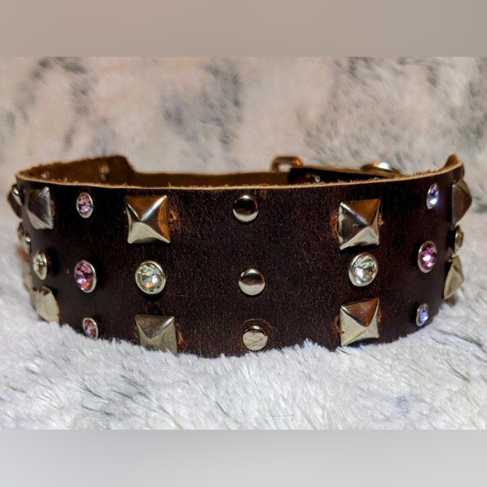 Crystal handmade leather studded dog collar